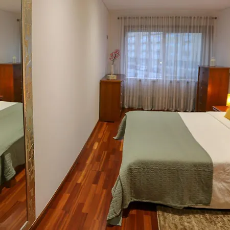 Aromas Flavors Tours Beach * 伊斯莫里兹