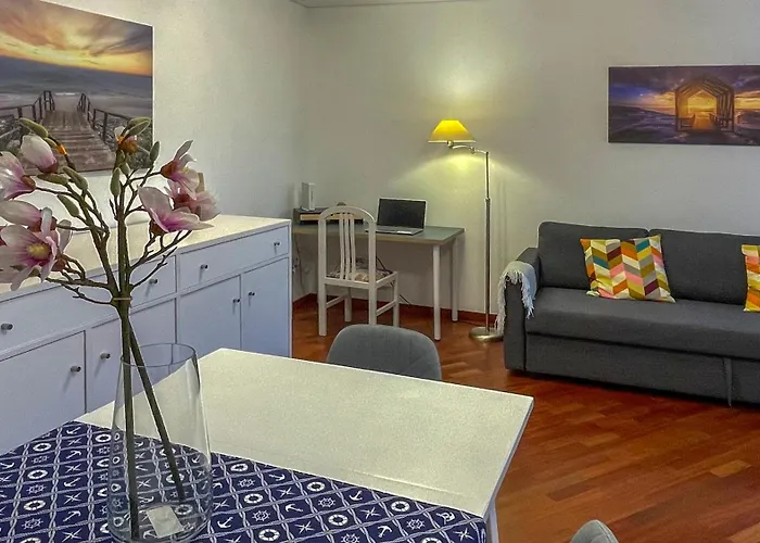 Aromas Flavors Tours Beach