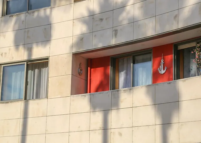 Aromas Flavors Tours Beach